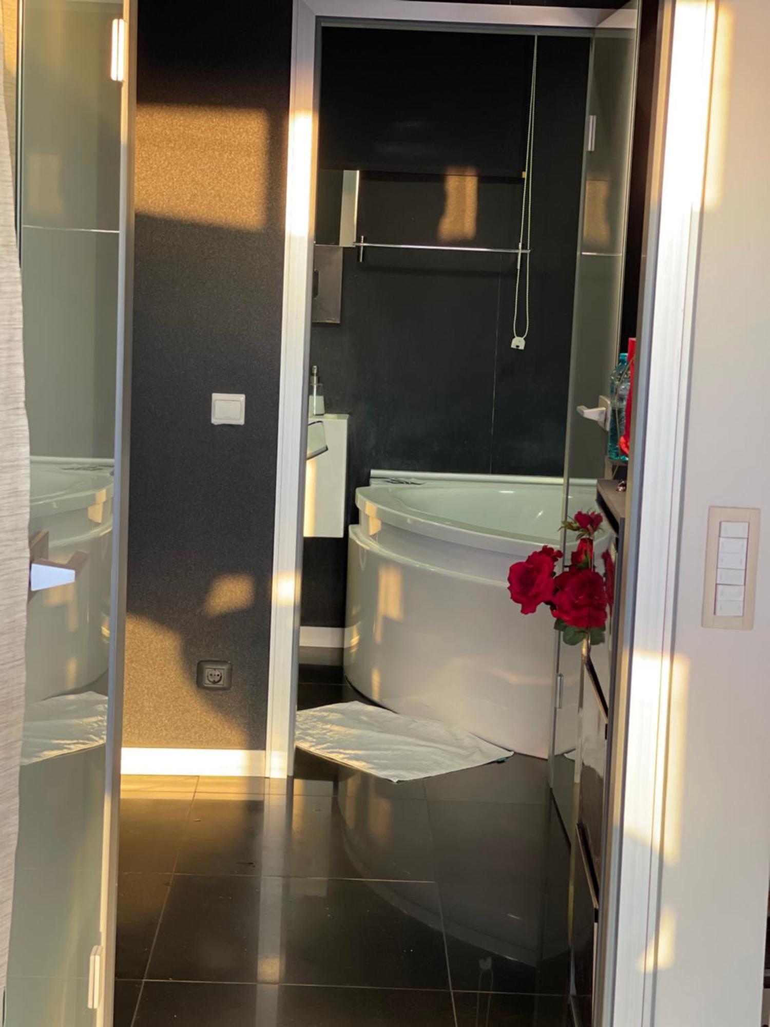 Black Apartament Nr1 Бухарест Экстерьер фото