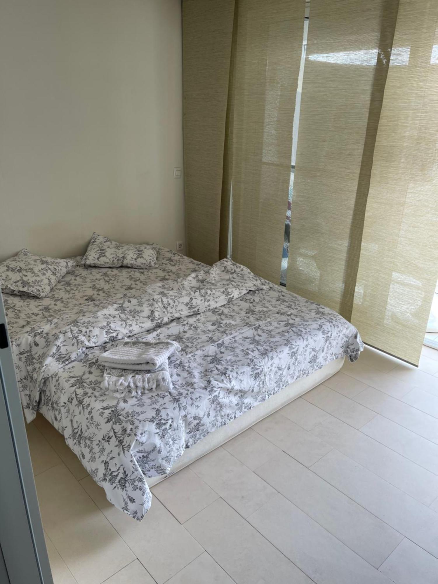 Black Apartament Nr1 Бухарест Экстерьер фото