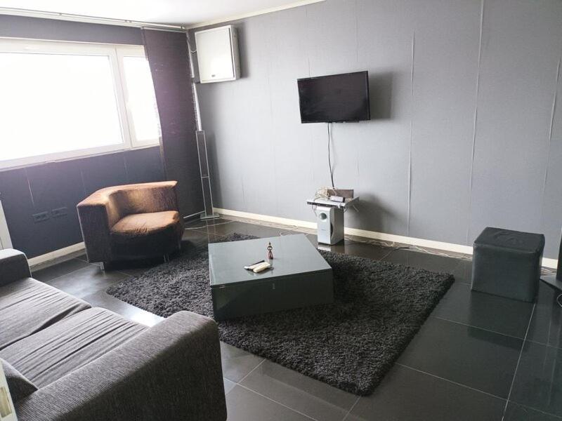 Black Apartament Nr1 Бухарест Экстерьер фото